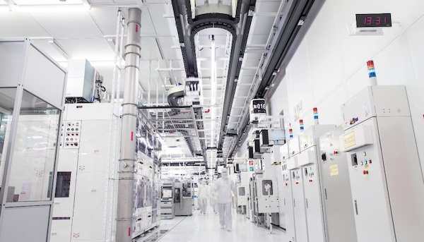 Cleanroom of GlobalFoundries