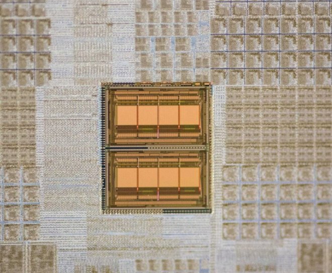 Molecular chip tech for DNA sequencing and DNA data storage