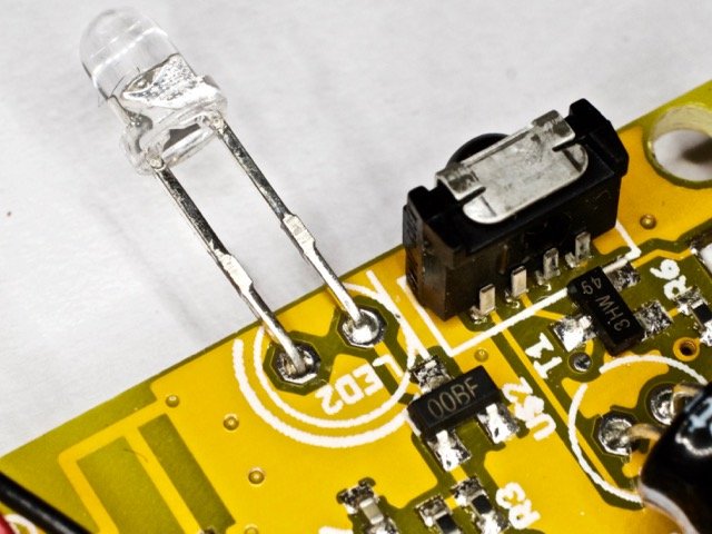 IR Emitter on the Smart Bluetooth Remote Control - Photo By: Alex Udanis